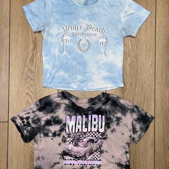 2 Women's Bluenotes shirts - Size S - Picture 1 of 6